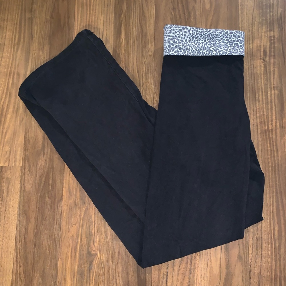 Victoria’s Secret boot cut Long leggings
